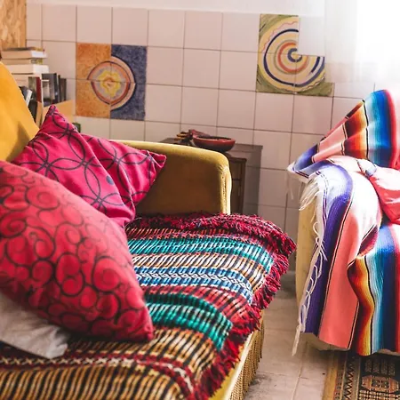 Hostel Chill Hill & Private Ericeira
